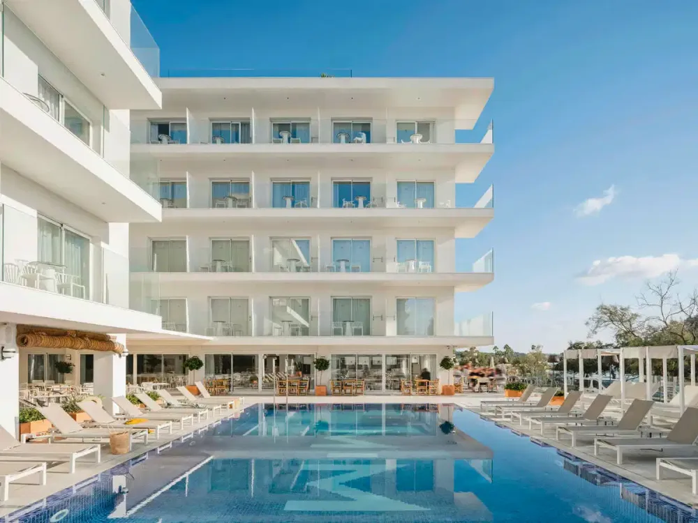 MiM Mallorca Melia Collection