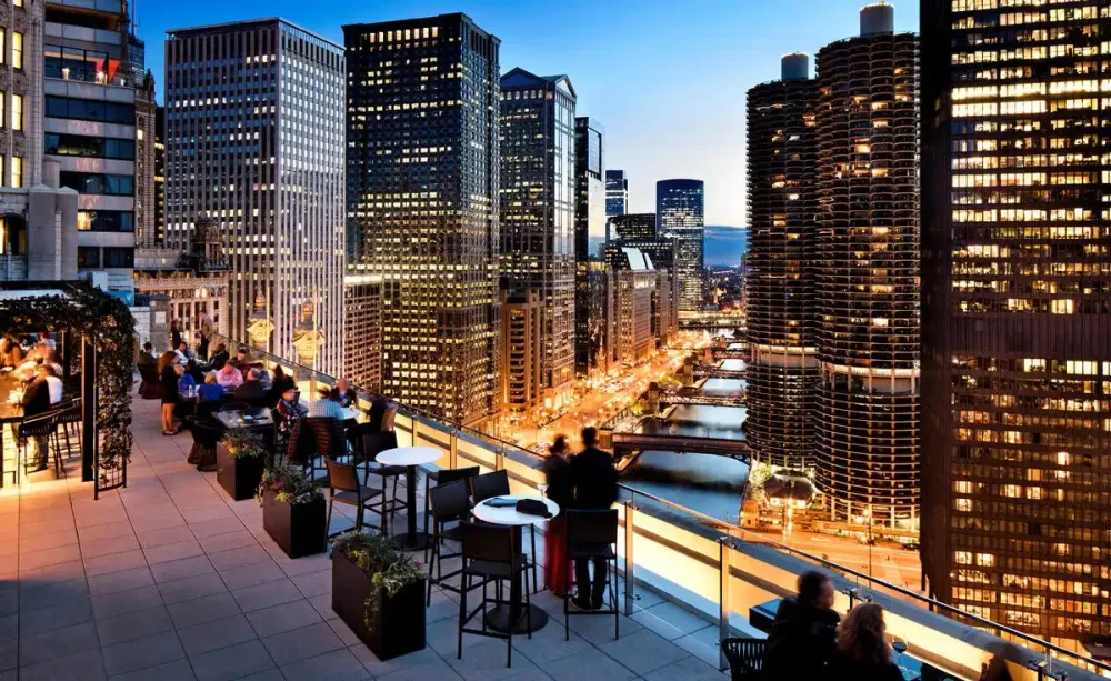LondonHouse Chicago, Curio Collection by Hilton