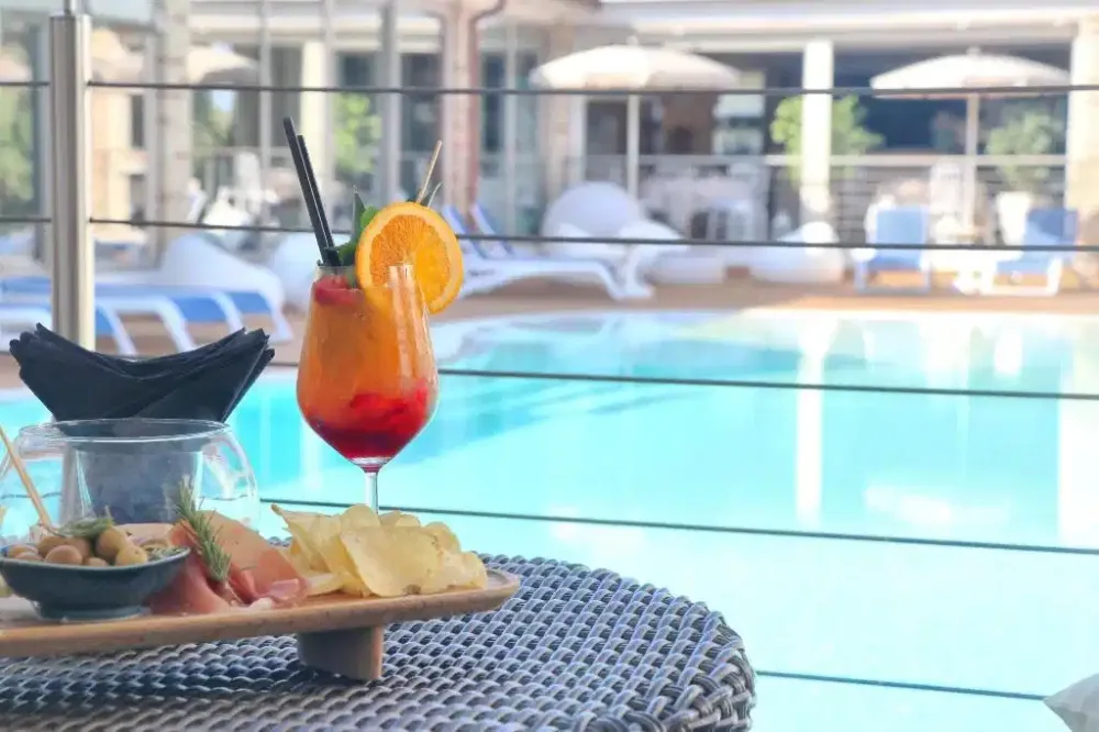 Eliantos Hotel