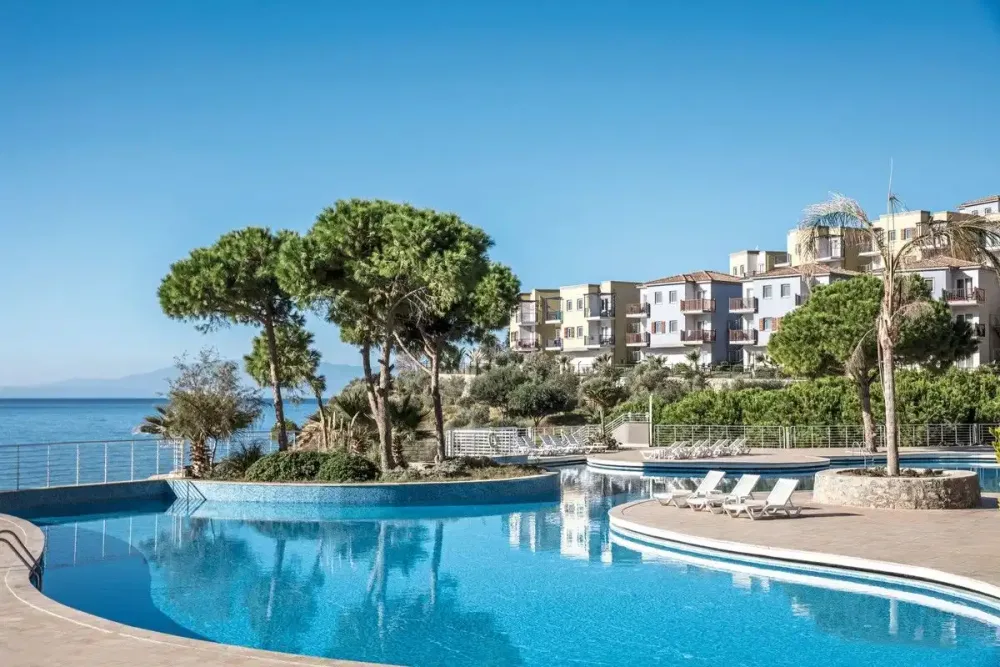 Aria Claros Beach & Spa Resort