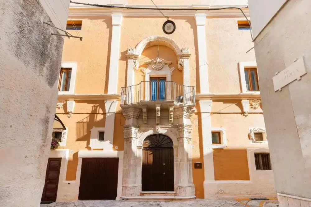 Palazzo de Luca