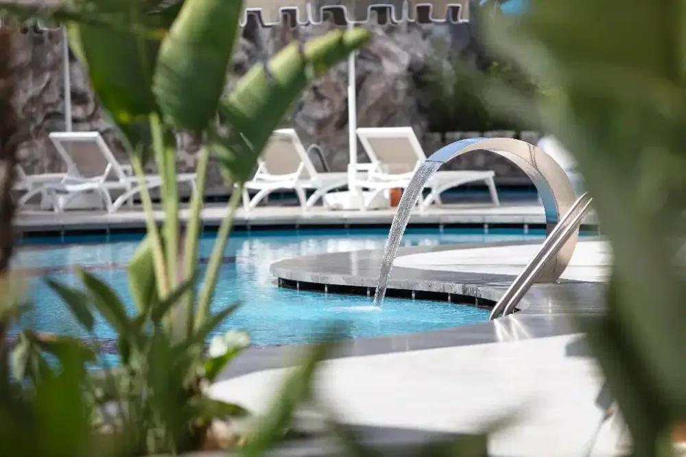Blue Marlin Deluxe Spa & Resort