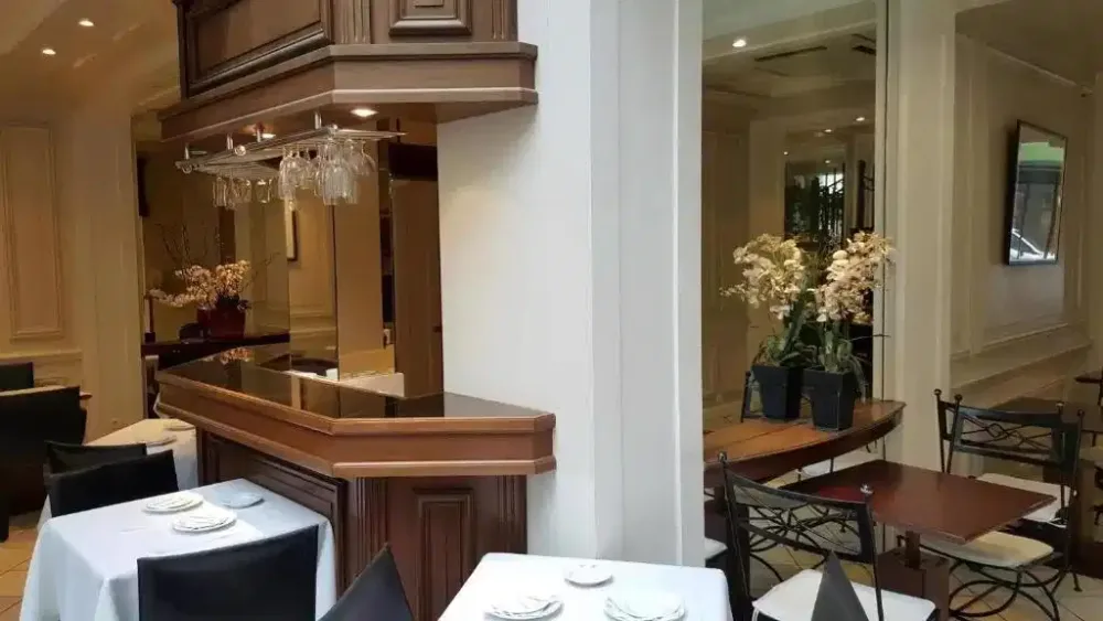 Hotel Suites Unic Renoir St Germain
