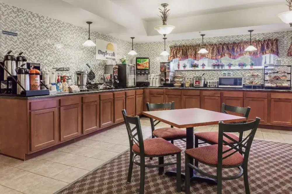Days Inn by Wyndham Manitou Springs
