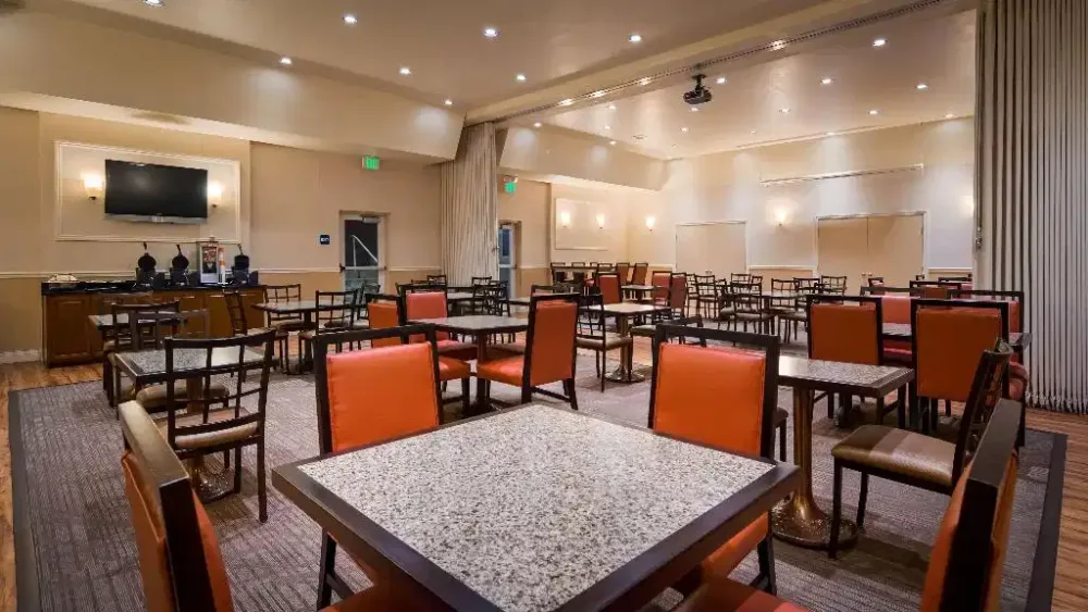 Best Western Plus Royal Oak