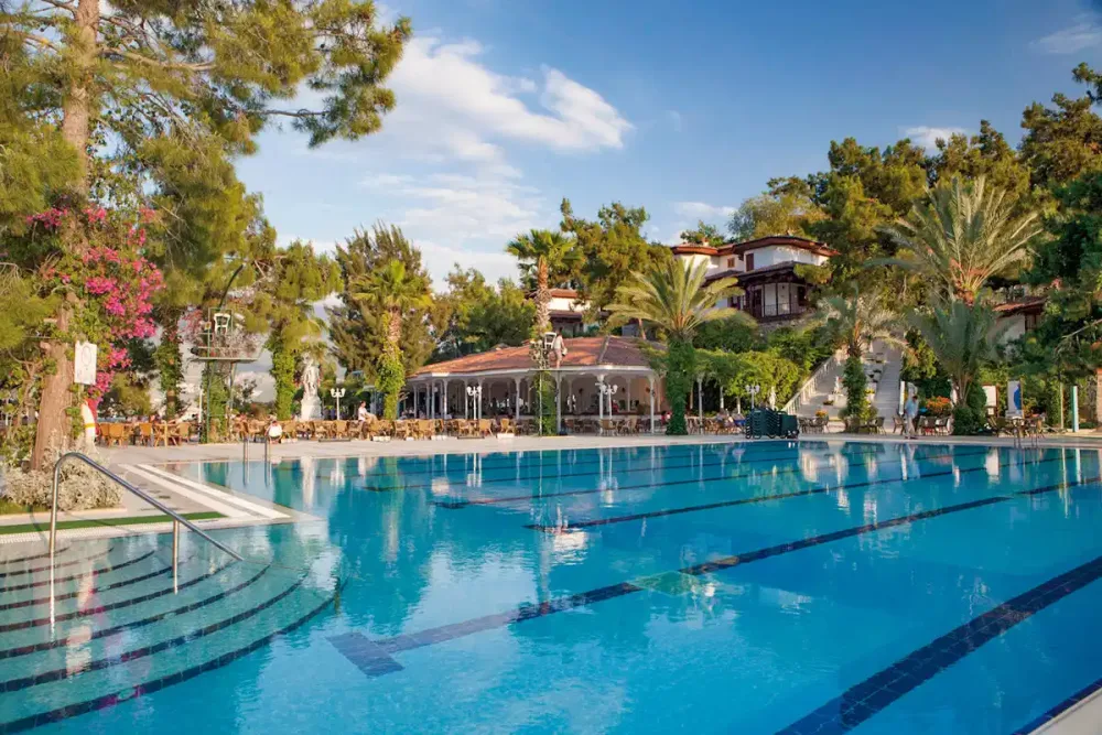 Club & Hotel Letoonia