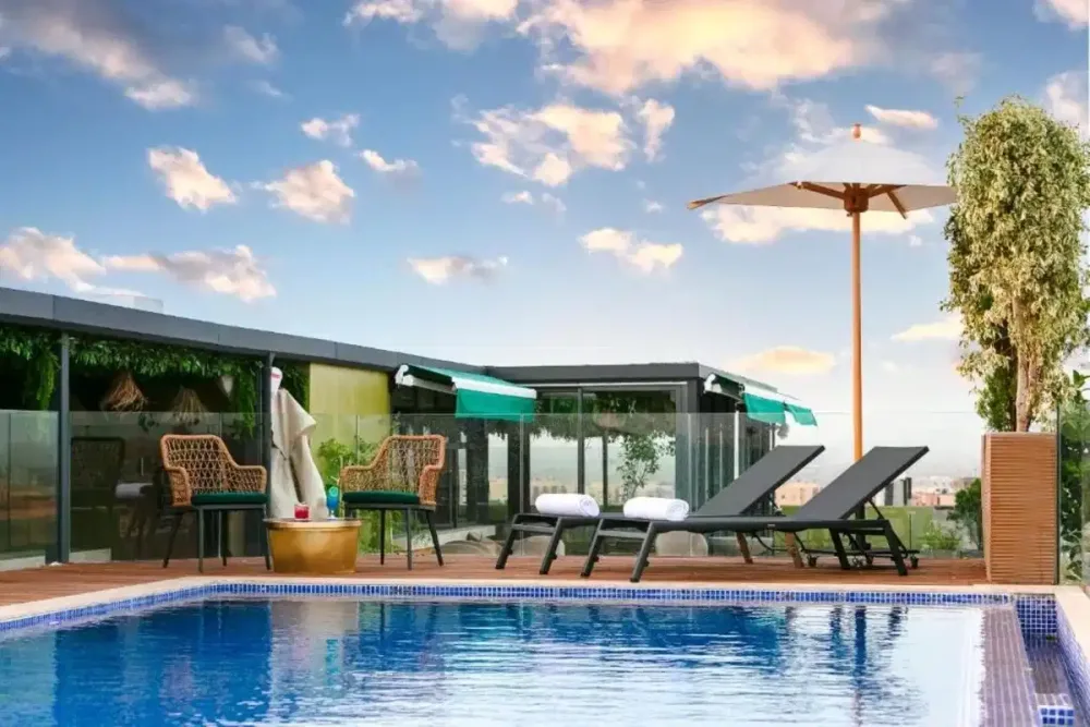 NearYo Hotel