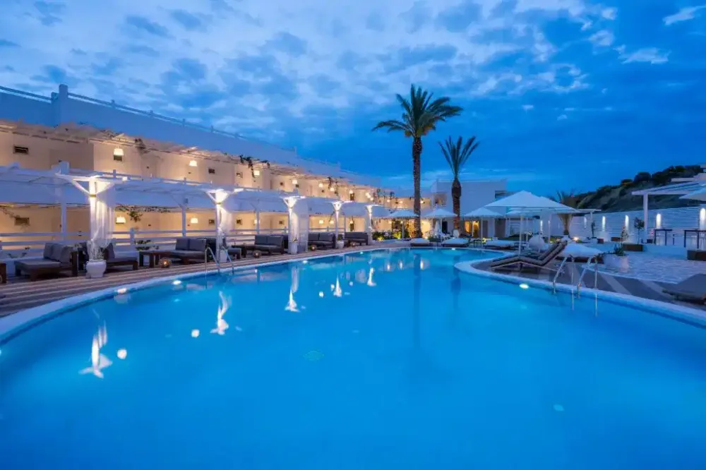 Aloe Hotel