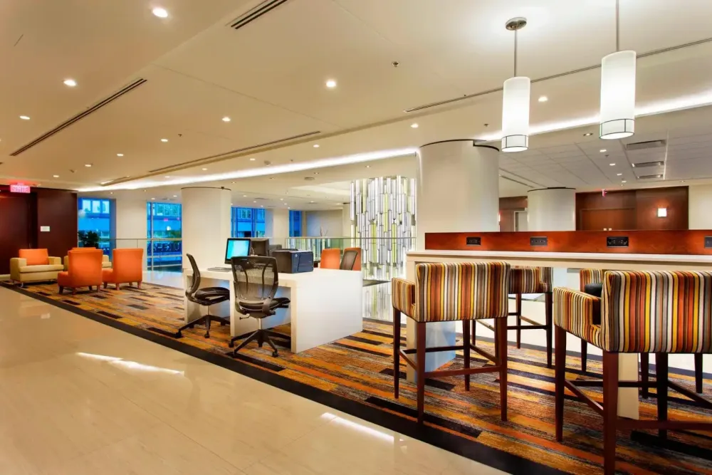 Courtyard by Marriott Montreal Downtown