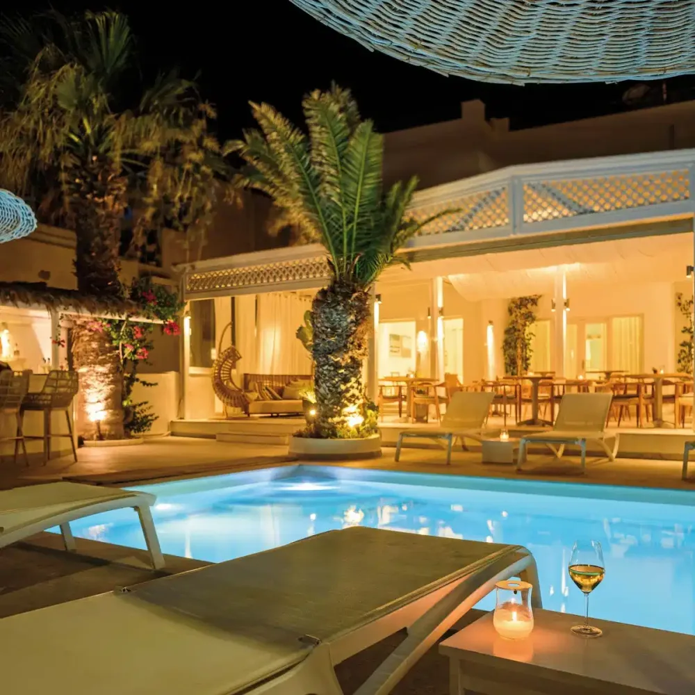 Alesahne Beach Hotel