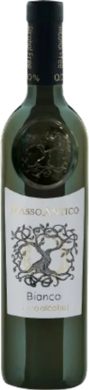 Masso Antico Bianco Zero Alcohol Cantine di Ora - Apulien, Italien