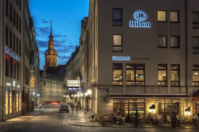 Dini Chance GmbH, DEUTSCHLAND, 2 bis 4 Tage luxuriöser Kurzurlaub für zwei im Hotel Hilton Dresden erleben, Reisen, Reiseschein, Reisescheine, Reisegutschein, Reisegutscheine, Hotelgutschein, Hotelgutscheine, Urlaubsgutschein, Urlaubsgutscheine, Ku