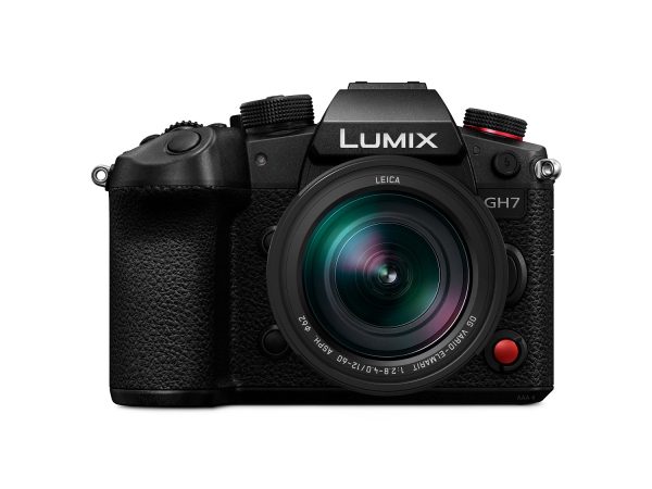 Panasonic,  spiegellos, Panasonic GH7 Body + H-ES12060E (LEICA), Produkte & Wohnen