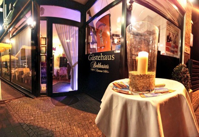 Dini Chance GmbH, DEUTSCHLAND, 3 Tage Urlaub im Balthasar Neumann Gästehaus in der Domstadt Köln erleben, Reisen, Reiseschein, Reisescheine, Reisegutschein, Reisegutscheine, Hotelgutschein, Hotelgutscheine, Urlaubsgutschein, Urlaubsgutscheine, Kurz