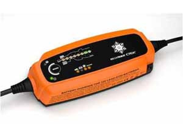 C-tek, Fahrzeugbatterie Ladegeräte,  Batterieladegerät 12 Volt / 5 A, AUTO & BIKE, MXS 5.0 POLAR G4 035 39