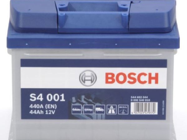 BOSCH, Fahrzeugbatterie, Starterbatterie Bosch 12V/44Ah/440A LxBxH 207x175x175mm/S:0, AUTO & BIKE, 0 092 S40 010 S4 001