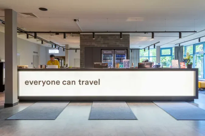 Dini Chance GmbH, DEUTSCHLAND, 4 Tage Kurzurlaub zu zweit in Berlin im a&o Berlin Kolumbus, Reisen, Reiseschein, Reisescheine, Reisegutschein, Reisegutscheine, Hotelgutschein, Hotelgutscheine, Urlaubsgutschein, Urlaubsgutscheine, Kurzurlaub, Kurzurla
