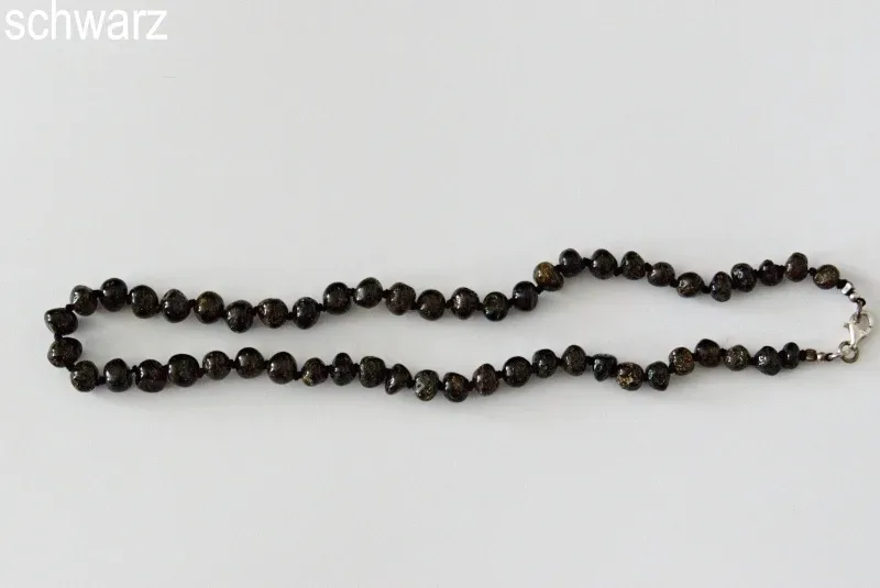 Amberstyle Bernsteinkette schwarz 32cm mit Karabinerverschluss