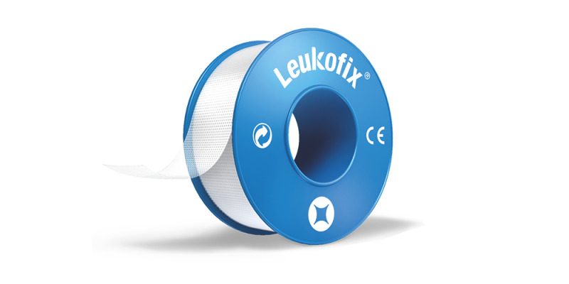 Leukofix hautfreundliches transparentes Fixierpflaster 5mx2.5cm (12 Stück)