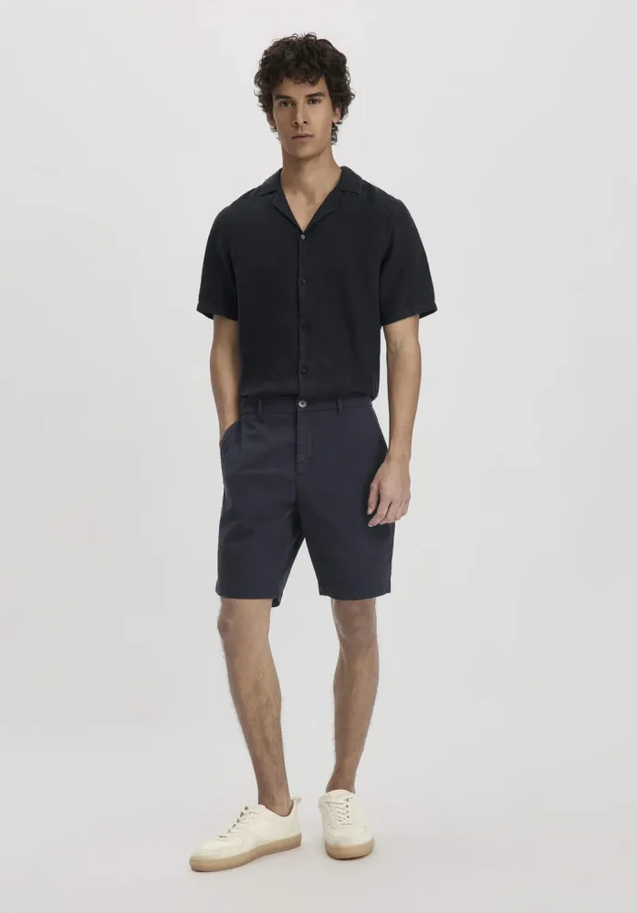 hessnatur Herren Chino Shorts LENN Regular aus Bio-Baumwolle - blau Grösse36