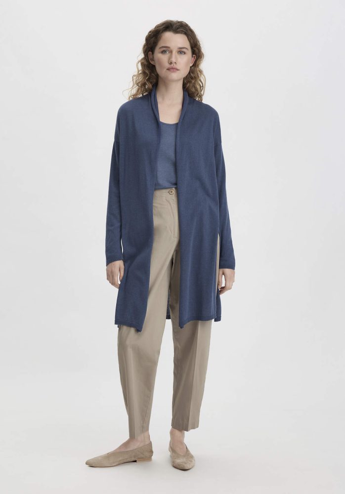 hessnatur Damen Strick Jacke Oversized aus TENCEL™ Lyocell mit Bio-Baumwolle - blau GrösseXS