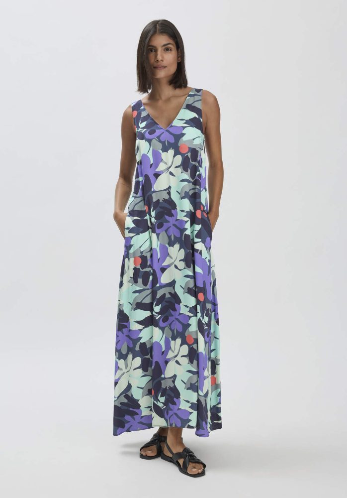 hessnatur Damen Print Kleid Maxi Regular aus LENZING™ ECOVERO™ - grün Grösse34