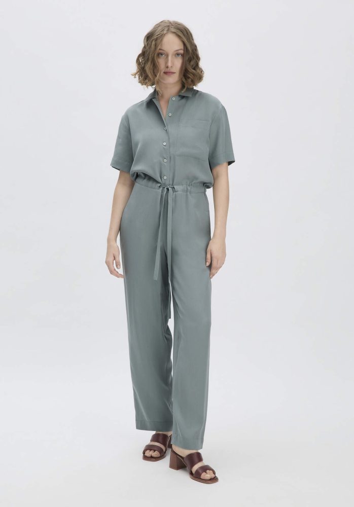 hessnatur Damen Overall Relaxed aus TENCEL™ Lyocell - grün Grösse42