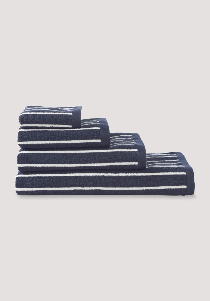 hessnatur Frottier-Handtuch Streifen aus Bio-Baumwolle - blau Grösse50x100 cm