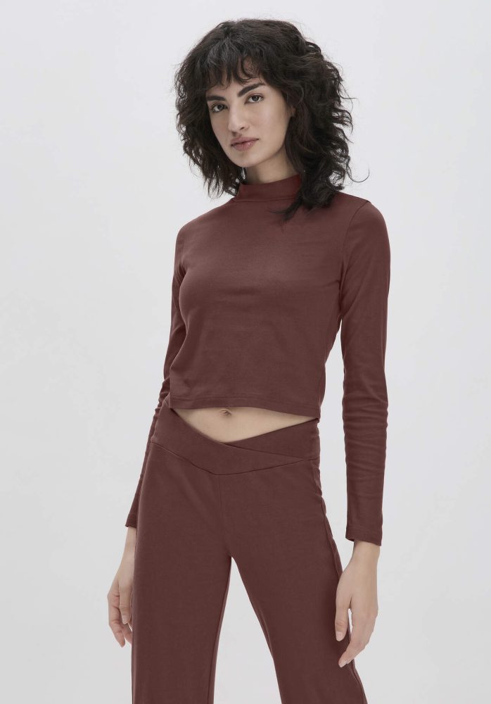 hessnatur Loungewear Longsleeve Fitted ACTIVE LIGHT aus Bio-Baumwolle - braun Grösse44