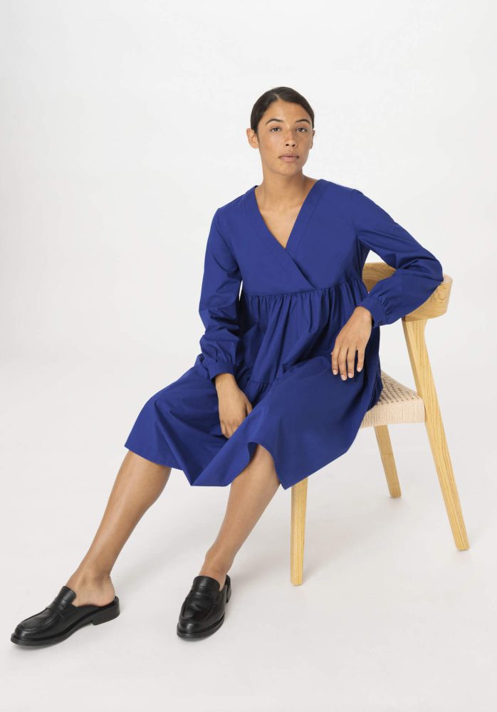 hessnatur Damen Brushed Popeline Kleid Mini Relaxed aus Bio-Baumwolle - blau Grösse38