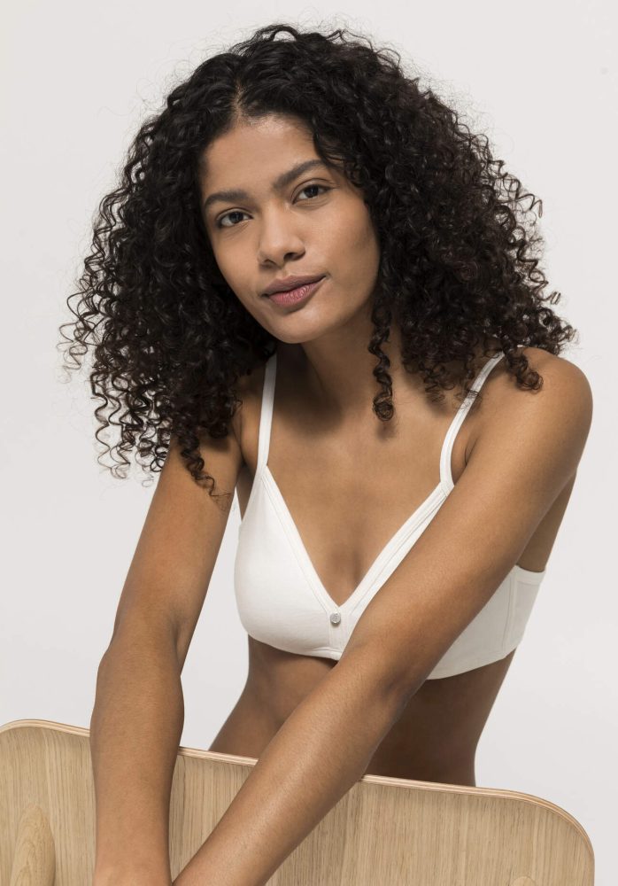 hessnatur Damen Triangel BH bügellos COTTON FEEL aus Bio-Baumwolle - weiß Grösse75A