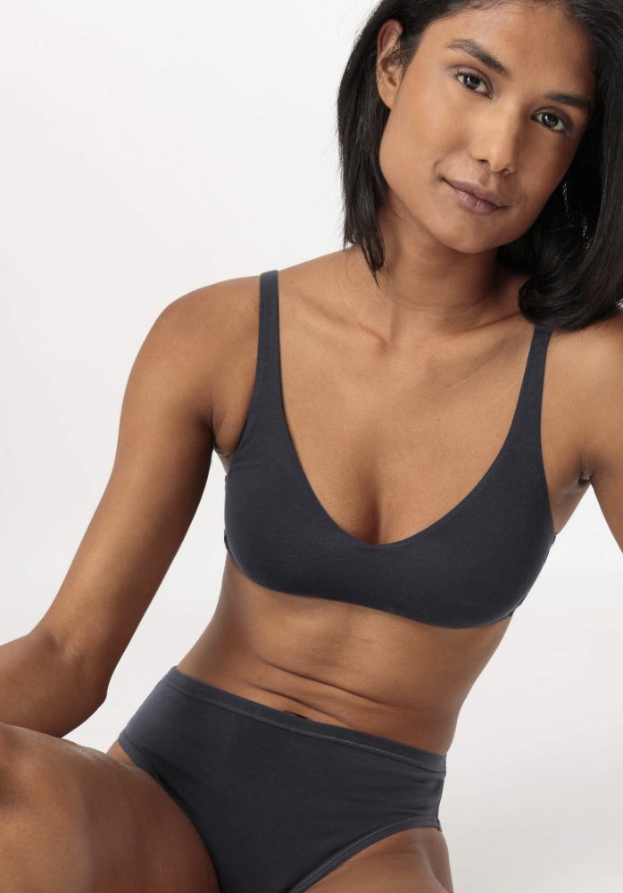 hessnatur Damen Soft BH PURE SENSE aus TENCEL™ Modal - schwarz Grösse40