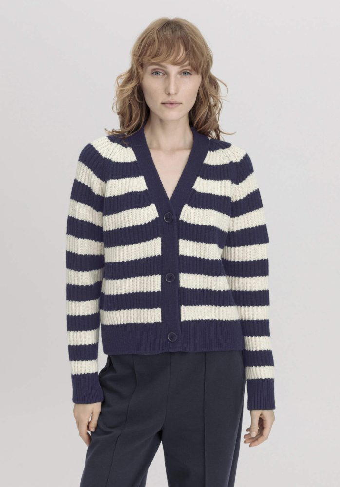 hessnatur Damen Strickjacke Streifen Relaxed aus Bio-Merinowolle mit Bio-Baumwolle - blau GrösseL