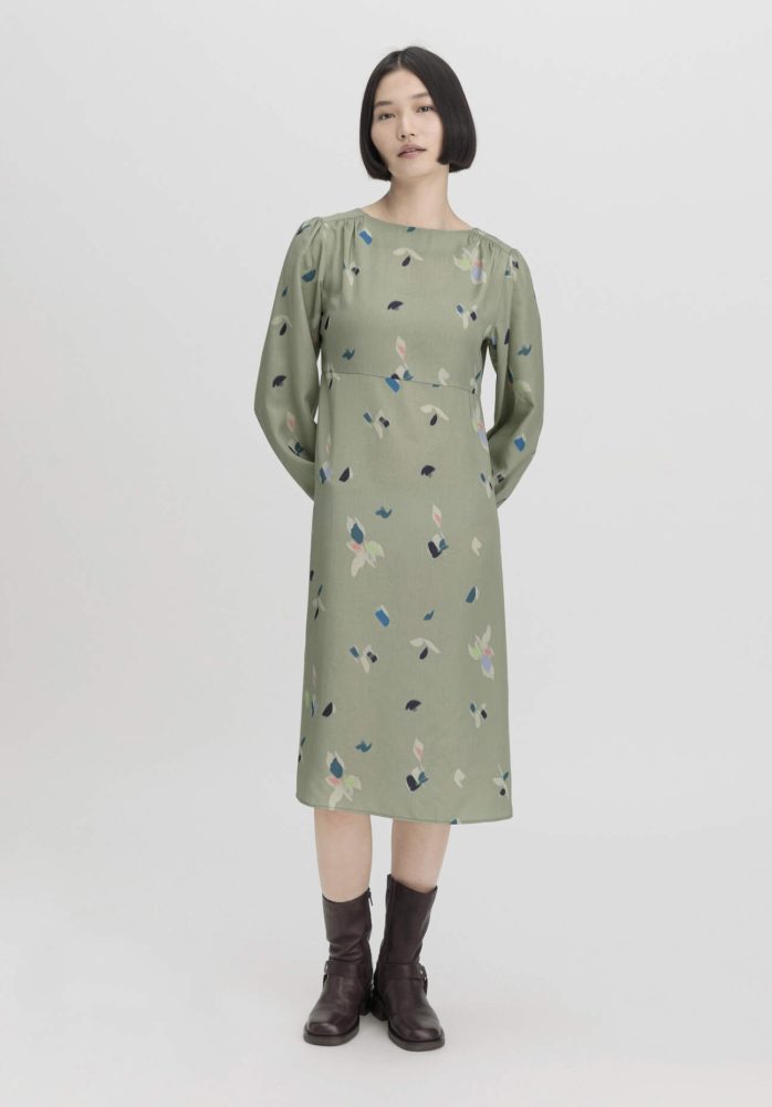 hessnatur Damen Kleid Midi Regular aus TENCEL™ Lyocell - grün Grösse34
