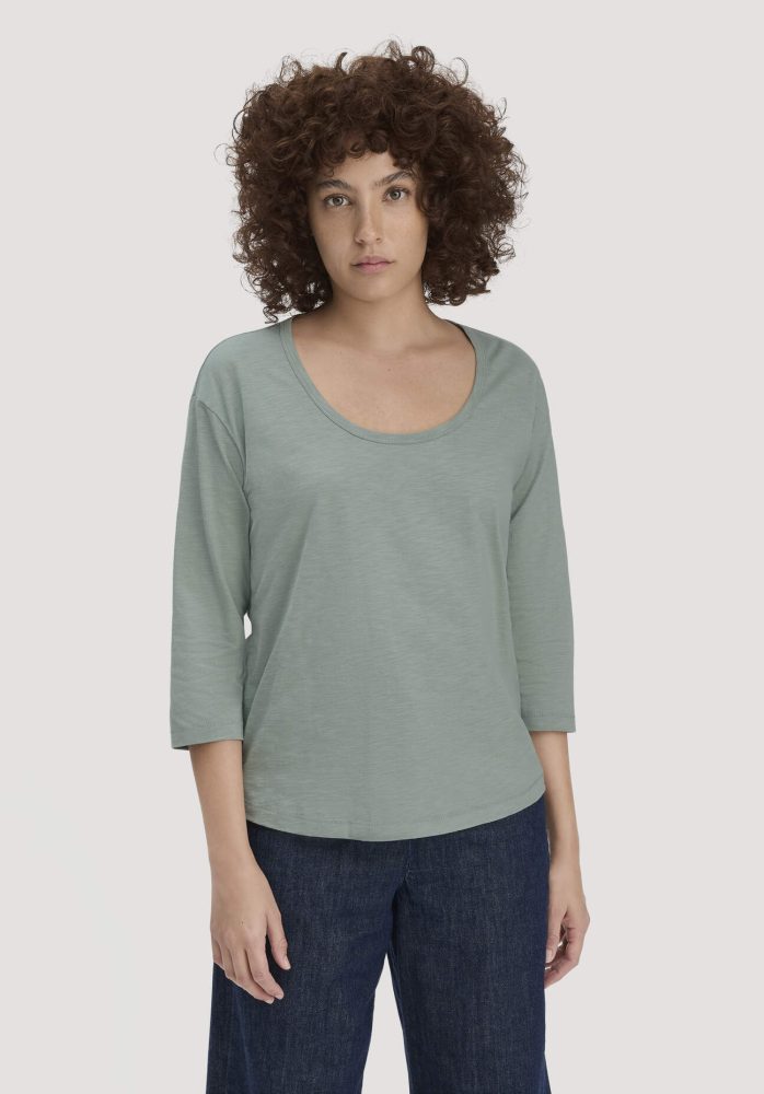 hessnatur Damen Light Slub Longsleeve Relaxed aus Bio-Baumwolle - grün Grösse34