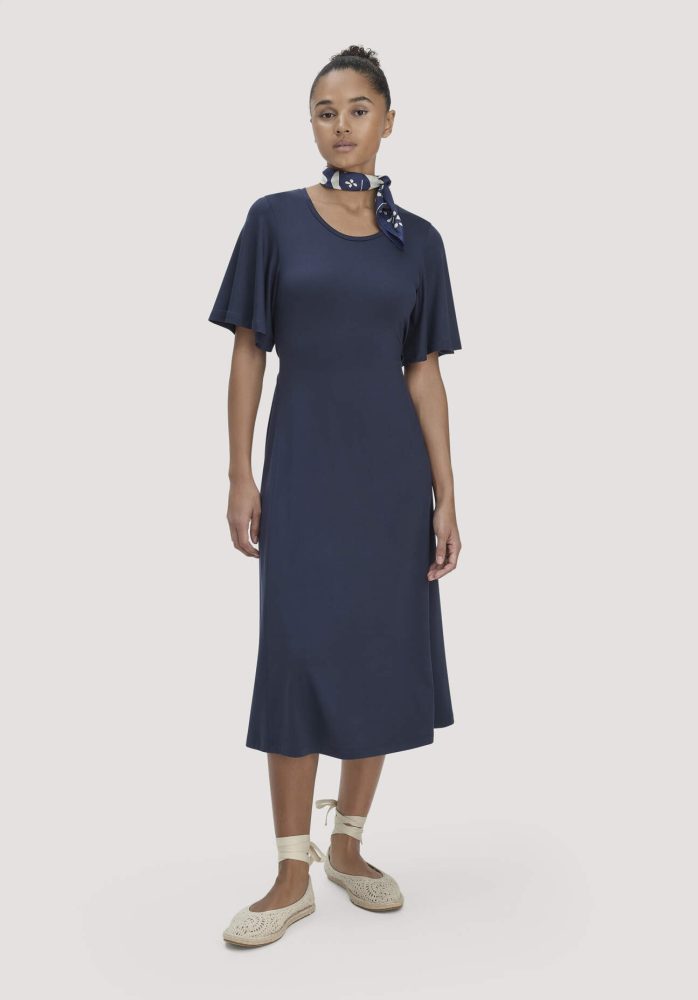 hessnatur Damen Jersey Kleid Kniebedeckend Slim aus TENCEL™ Lyocell - blau Grösse34