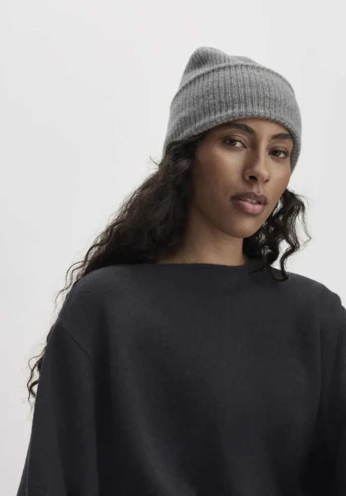 hessnatur Damen Strick Mütze aus Bio-Merinowolle mit Cashmere - grau - Größe 1size
