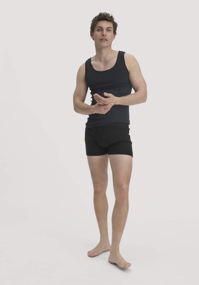 hessnatur Herren Pants Regular Cut im PURE NATURE aus Bio-Baumwolle - schwarz Grösse4 = S