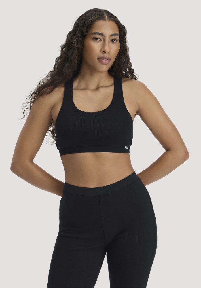 hessnatur Damen Bustier Racerback SOFT RIB aus Bio-Baumwolle - schwarz Grösse34