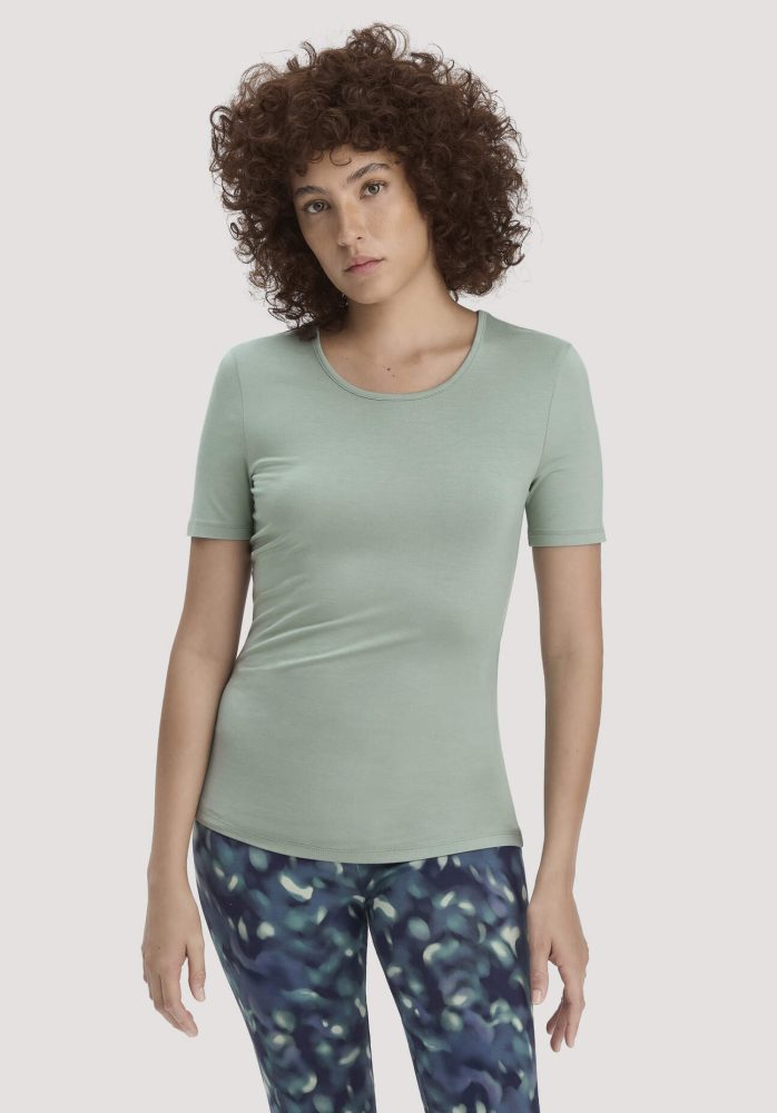 hessnatur Damen T-Shirt PURE FLOW aus TENCEL™ Modal - grün Grösse34