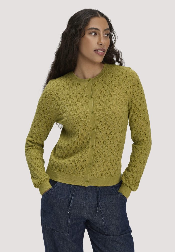 hessnatur Damen Strick Jacke Regular aus Bio-Baumwolle mit Merinowolle - grün GrösseXS