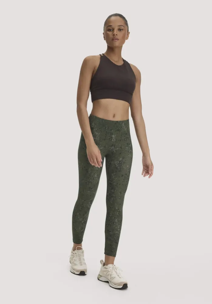hessnatur Loungewear Leggings Medium Cut ACTIVE LIGHT aus Bio-Baumwolle - grün - Größe S