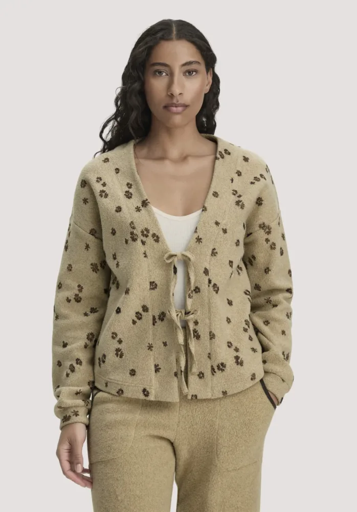 hessnatur Loungewear Fleece Jacke Relaxed aus Bio-Baumwolle - beige - Größe M