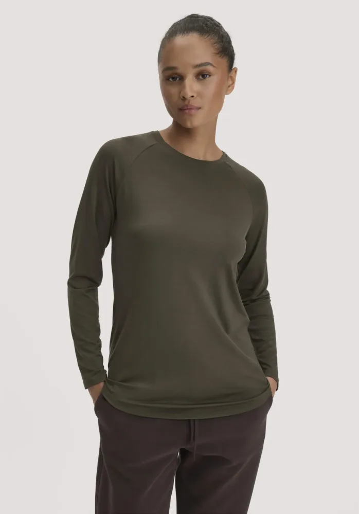 hessnatur Loungewear Longsleeve Regular ACTIVE COMFORT aus TENCEL? Lyocell - grün - Größe 48