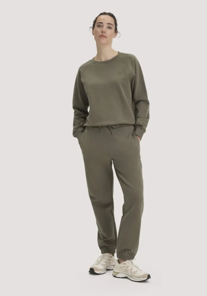 hessnatur Loungewear Sweathose Relaxed ACTIVE LIGHT aus Bio-Baumwolle mit recycelter Baumwolle - grün - Größe XXL
