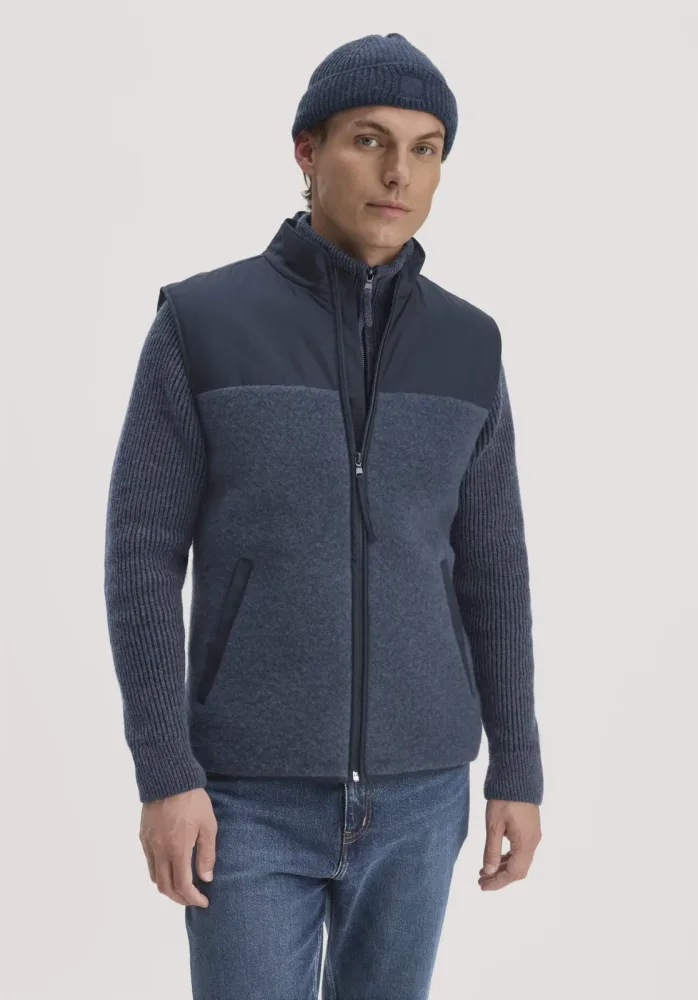 hessnatur Herren Wollfleece Weste Patched Regular aus Bio-Merinowolle - blau Grösse48