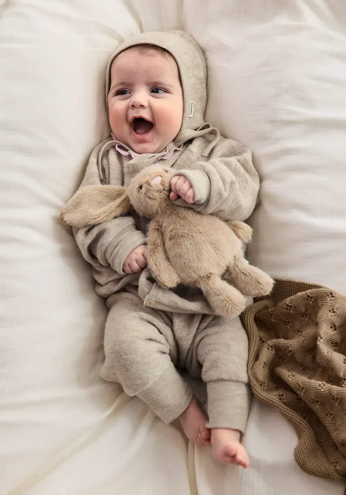 hessnatur Baby Wollfrottee Hose aus Bio-Merinowolle - beige - Größe 98/104