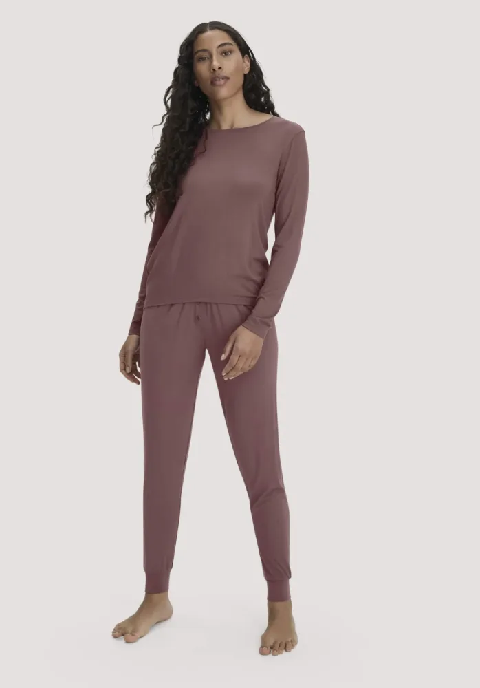 hessnatur Damen Pyjama PURE FLOW aus TENCEL? Modal - braun - Größe 46