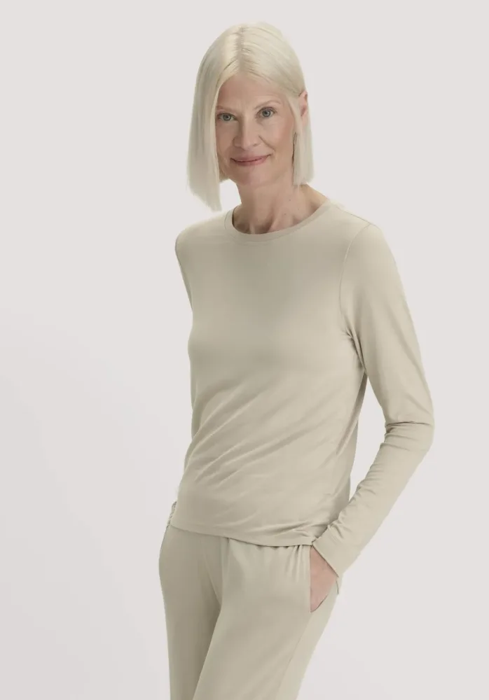 hessnatur Damen Schlaf Longsleeve PURE FLOW aus TENCEL? Modal - beige - Größe 40