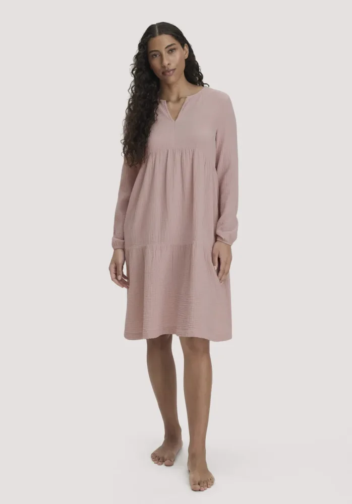 hessnatur Damen Musselin Nachthemd Relaxed PURE COMFORT aus Bio-Baumwolle - rosa - Größe 36